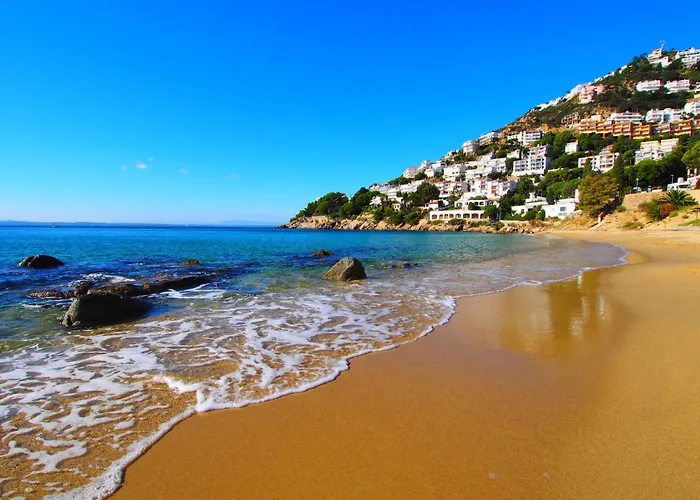 Lägenhet Platja De Roses-6 By Interhome Rosas